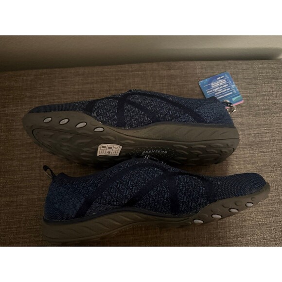 NWT Women's Skechers Blue Relaxed Fit Air Cooled Memory Foam Shoes Size 6.5 - Picture 6 of 9